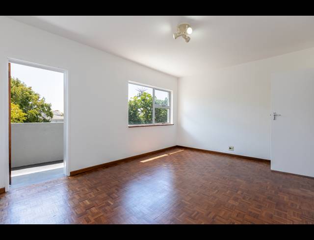 2 BEDROOM APARTMENT FOR SALE IN WYNBERG